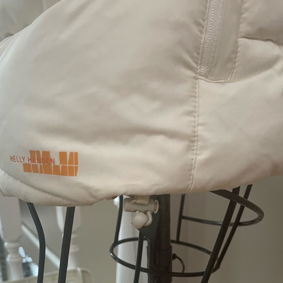 **SOLD** Helly Hansen | Down Puffer Vest - Picture 5 of 12